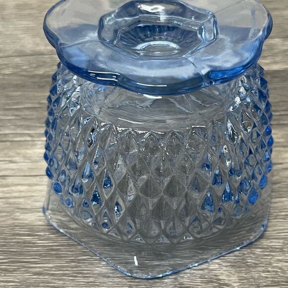 VINTAGE PALE BLUE INDIANA GLASS FOOTED OPEN SUGAR OR SMALL BOWL FLUTED DIAMOND - Picture 7 of 7